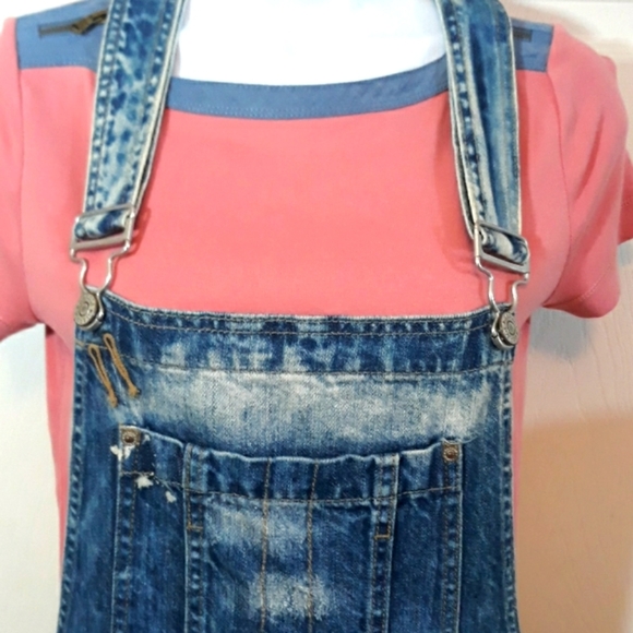 Garage distressed overall shorts - Picture 2 of 16